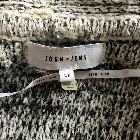 John+Jenn Knit Cardigan Size S - Picture 5 of 6
